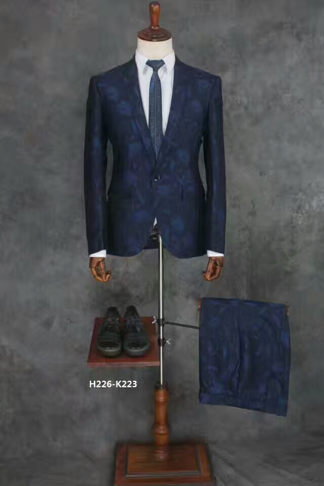 男士西服,西裝禮服,男士西裝,西服推薦,西服訂製,西服出租,西裝價格,西裝推薦